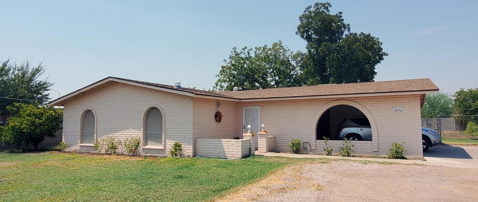 2034NLindsayRd1