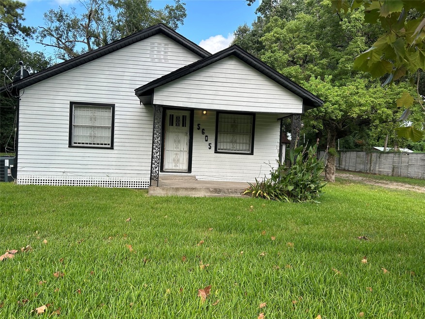 5605 Lavender St, Houston, TX 77026 - photo 1