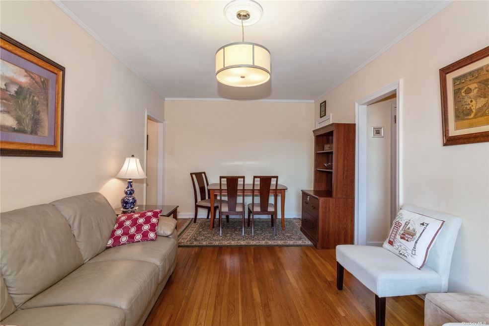 5140 30th Ave unit 2C, Woodside, NY 11377 - photo 1