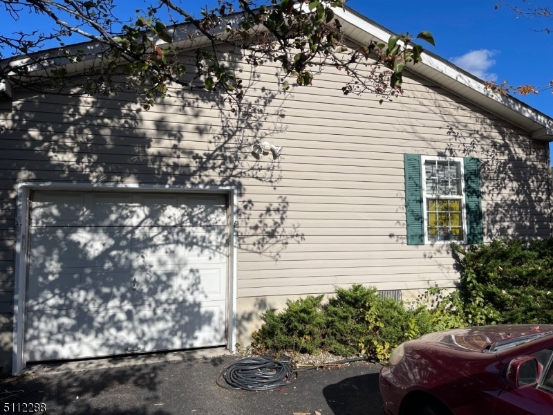 10 Twilight Trail, White, NJ 07823 - photo 1