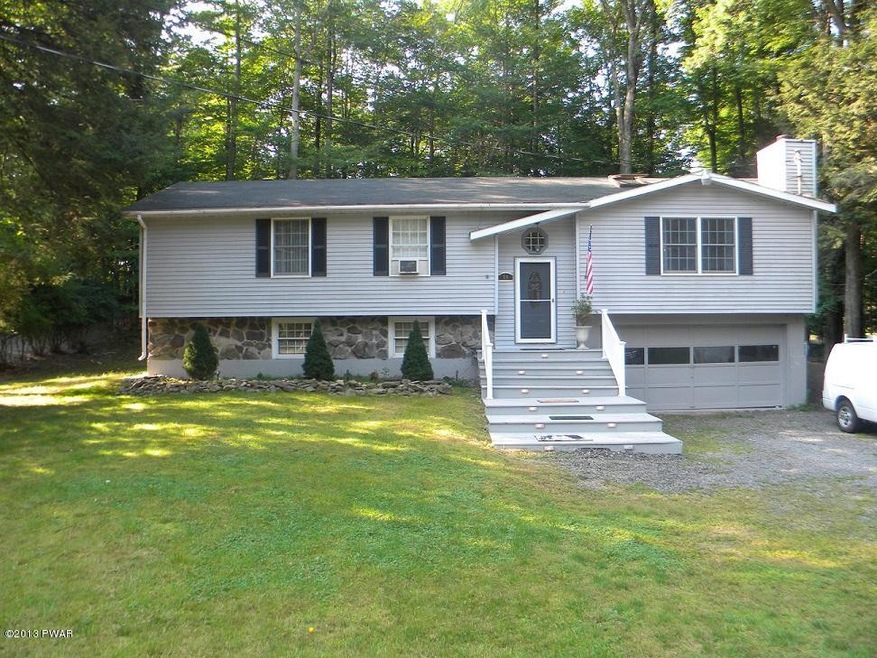 56 Wallenpaupack Dr, Lake Ariel, PA 18436 - photo 1