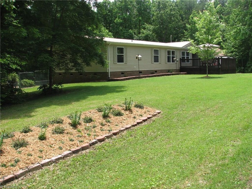 3043 Brookside Ct, Asheboro, NC 27205 - photo 1