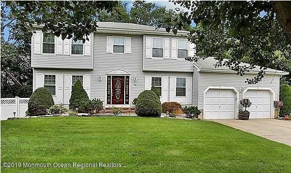 Cul-De-Sac in Meadow Woods