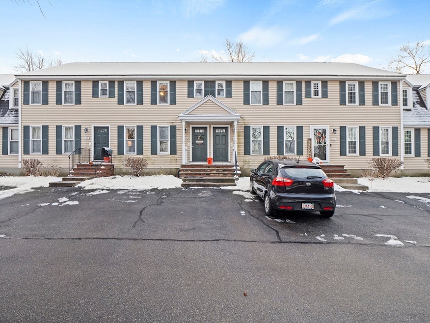 20 Woodland Dr unit 379, Lowell, MA 01852 - photo 1
