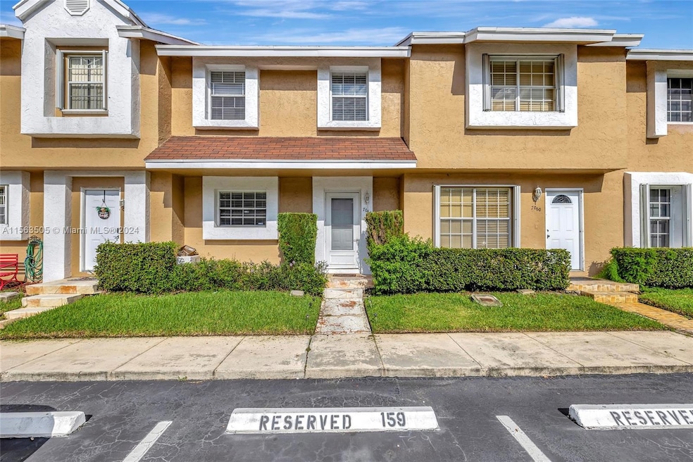 7064 Woodmont Ave, Tamarac, FL 33321 MLS A11563505