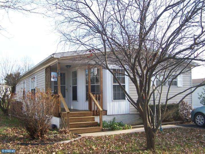 248 W 8th St, Red Hill, PA 18076 - photo 1