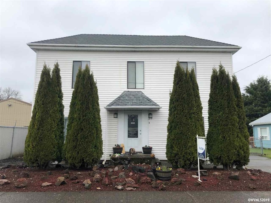 219 SE Sheridan Rd, Sheridan, OR 97378 - photo 1