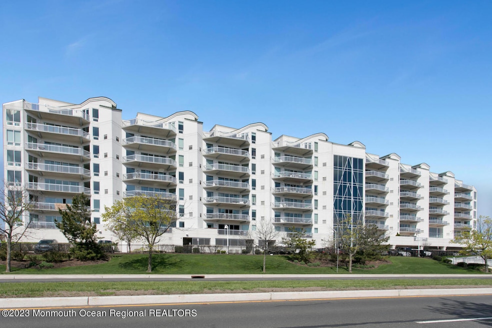 432 Ocean Blvd N Long Branch-large-001-0
