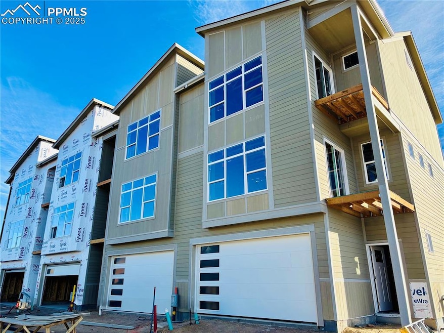 723 Belleza View, Colorado Springs, CO 80907 - photo 1