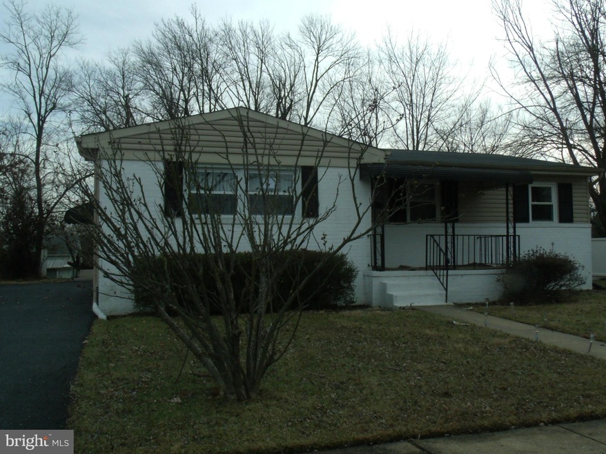 3105 Thornfield Rd, Gwynn Oak, MD 21207 - photo 1