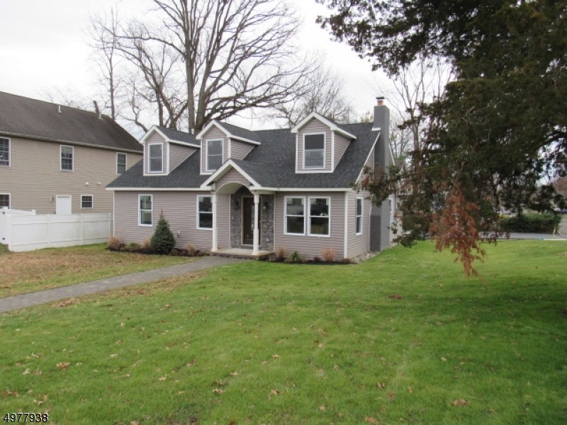 20 Minnehaha Blvd, Lake Hiawatha, NJ 07034 - photo 1