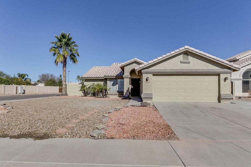 Huge Corner Lot!