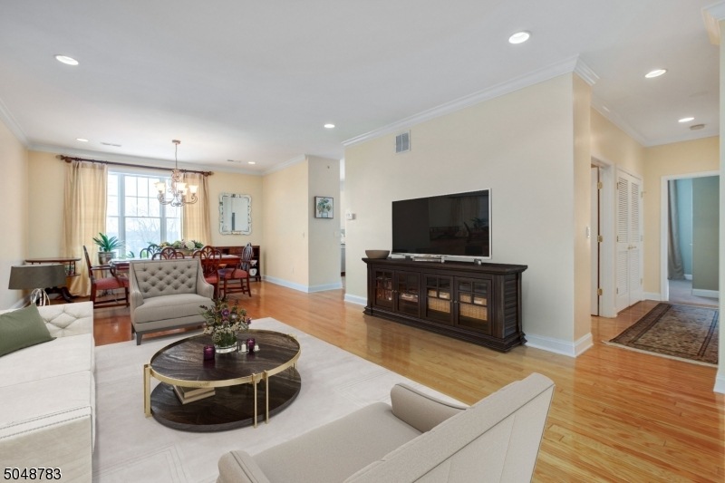 3402 Pointe Gate Dr, Livingston, NJ 07039 - photo 1