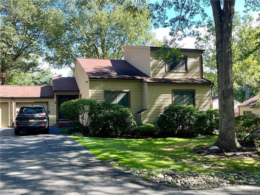 2 Ironwood Dr, Highland Mills, NY 10930 - photo 1