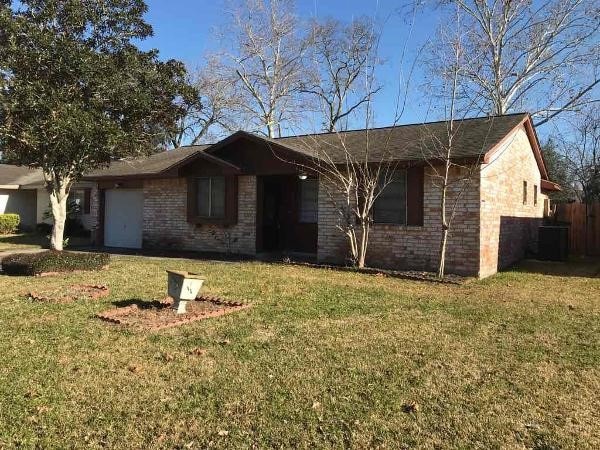 16635 David Glen Dr, Friendswood, TX 77546 - photo 1