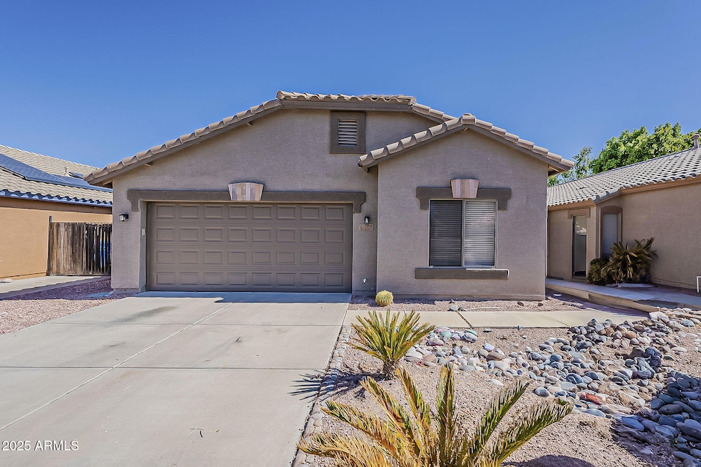 1-web-or-mls-Saguaro-1