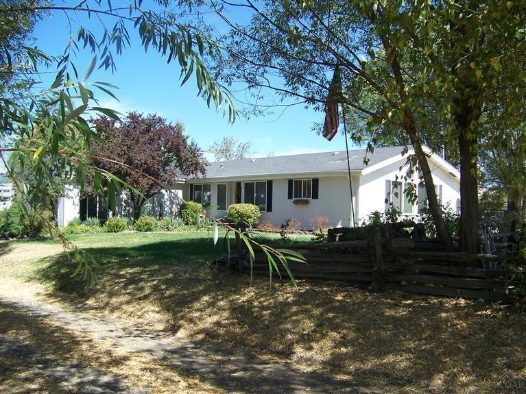 67142 Reynolds Ln, Prairie City, OR 97869 - photo 1