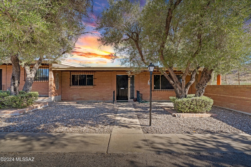 1902 W. Anklam Road