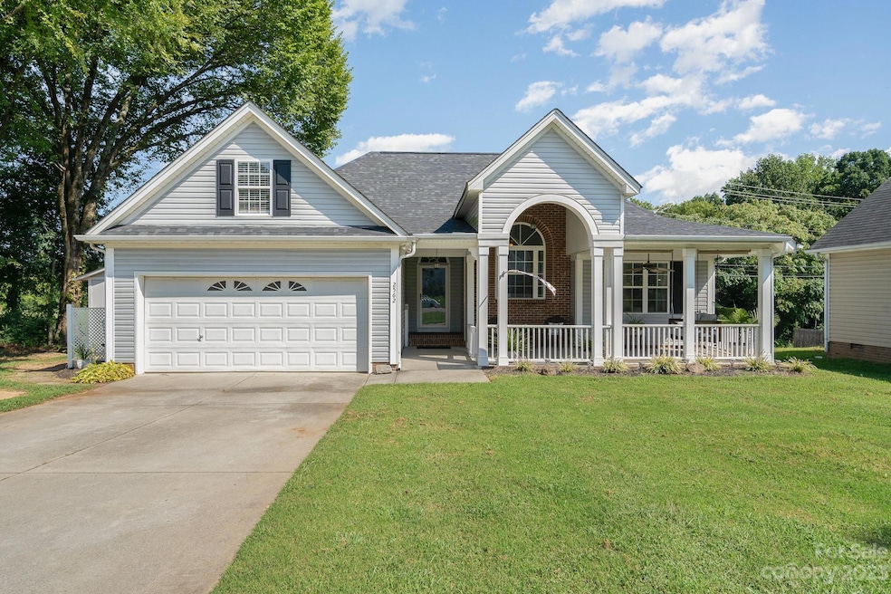 2562 Paddle Place NW, Concord, NC 28027 - photo 1