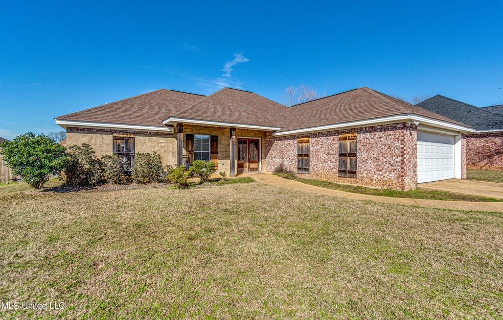 220 John Martin Dr--53
