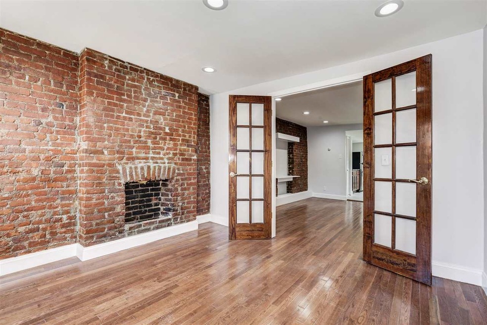 295 3rd St unit 3, Jersey City, NJ 07302 - photo 1