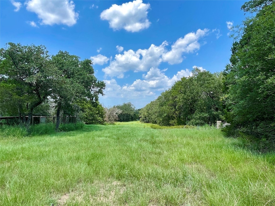 122 Carmen Hill Ln, Bastrop, TX 78602 - photo 1