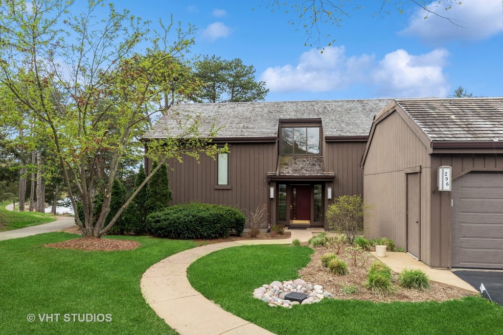 296 Woodview Rd Unit D, Lake Barrington, IL 60010 MLS MRD11765462