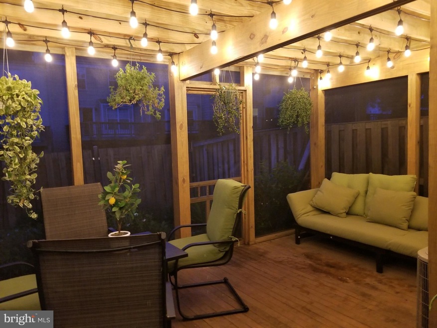 13837 Fount Beattie Ct, Centreville, VA 20121 - photo 1