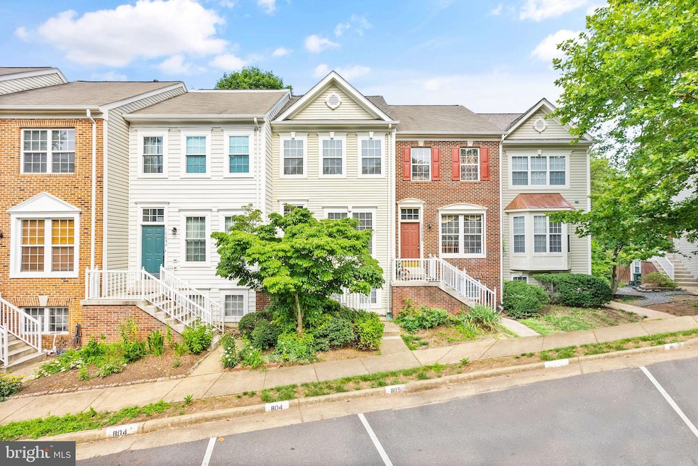 10032 Moxleys Ford Ln unit 804, Bristow, VA 20136 - photo 1