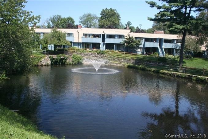 1424 Melville Ave unit 1424, Fairfield, CT 06825 - photo 1