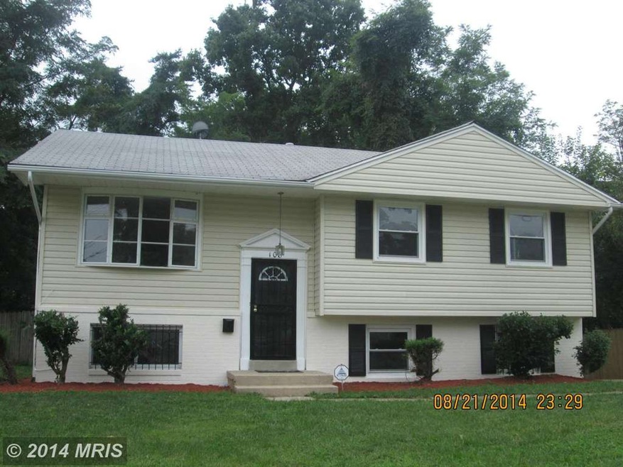 108 W Mill Ave, Capitol Heights, MD 20743 - photo 1