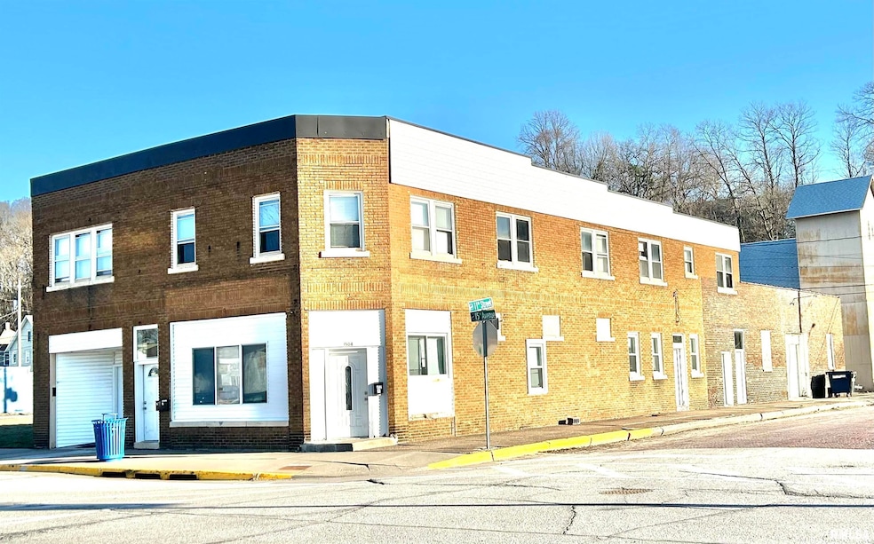 1102 15th Ave unit 1102 1/2, 1104, 1104, East Moline, IL 61244 - photo 1