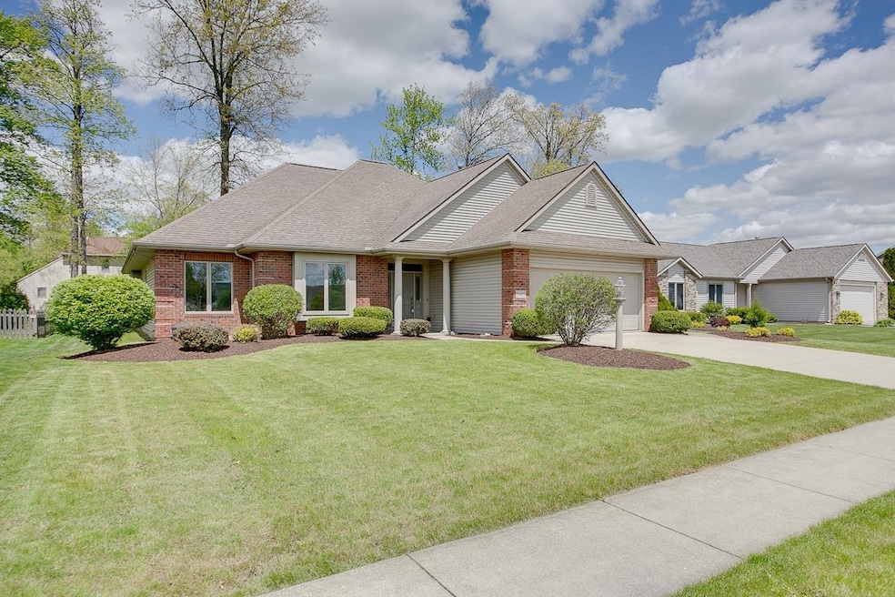 9425 Kildare Crossing, Fort Wayne, IN 46835 - photo 1