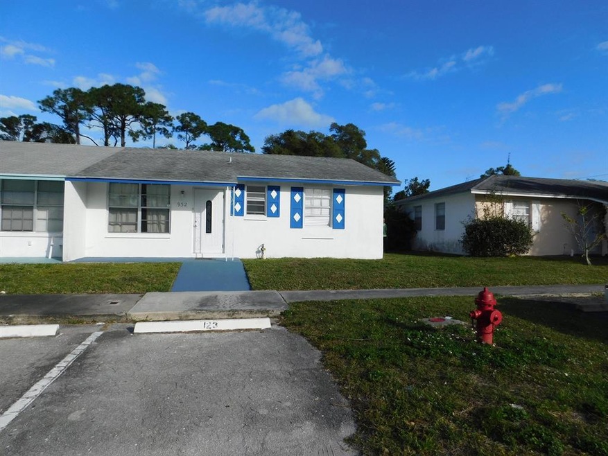Front Exterior Sumter