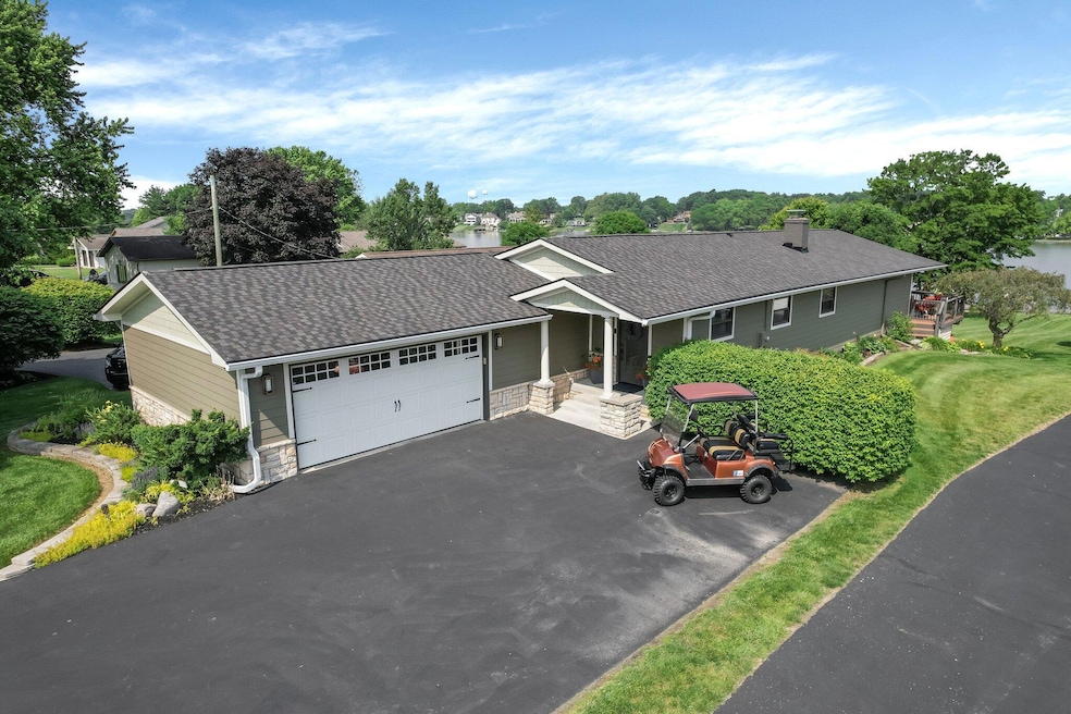 47-web-or-mls-1250-e-choctaw-dr