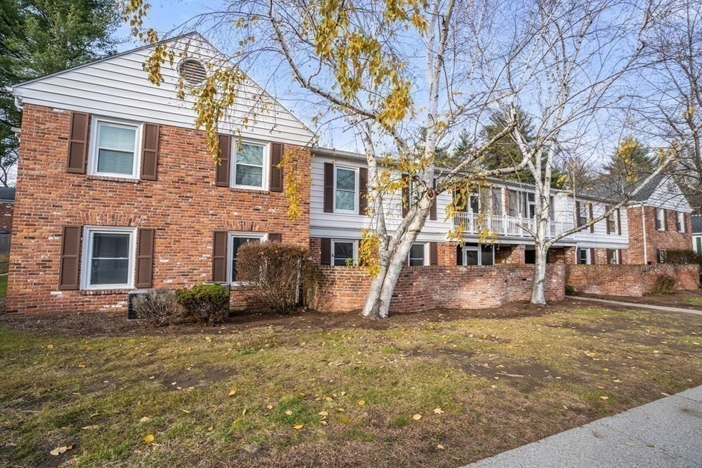 30 Halifax Ct unit A, Springfield, MA 01108 - photo 1