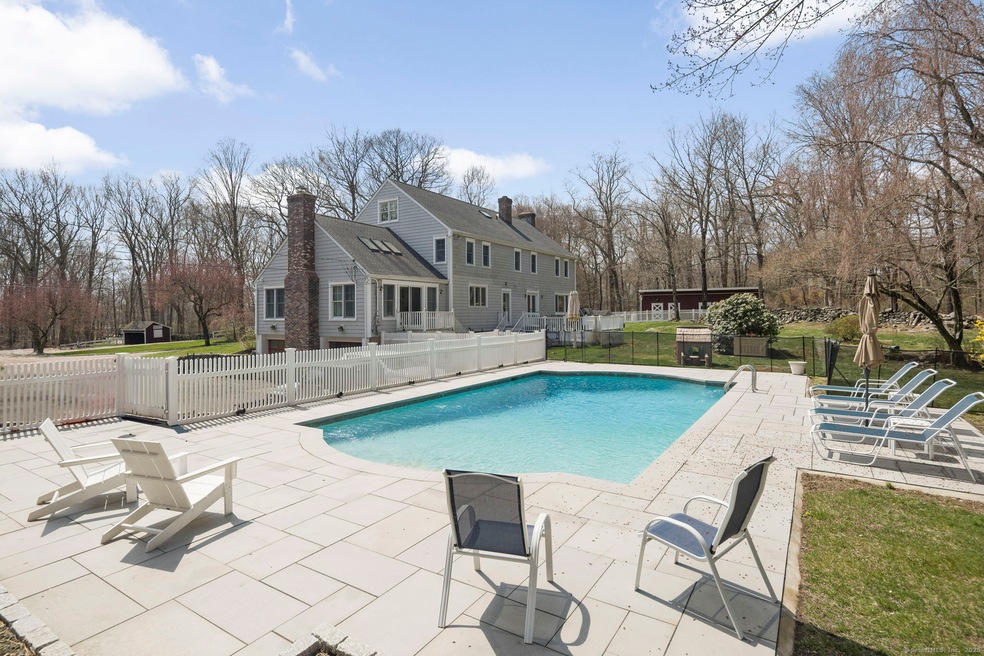 Heated Saltwater Pool