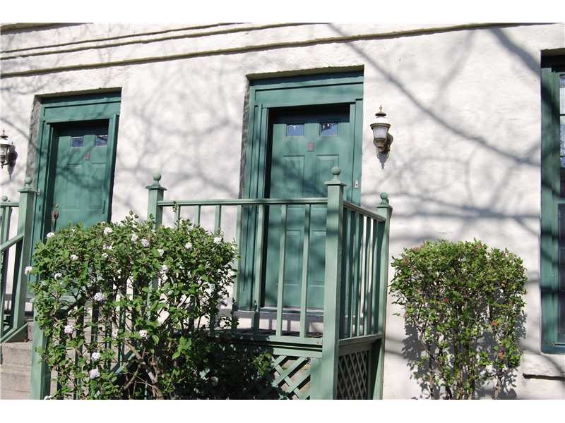 19 Higgins St unit 103, Smithfield, RI 02917 - photo 1