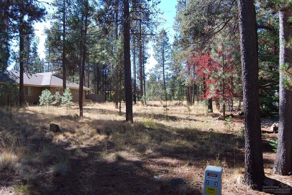 57777 Ribes Ln, Sunriver, OR 97707 - photo 1