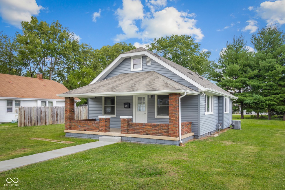 41 N Mapleton St, Columbus, IN 47201 - photo 1