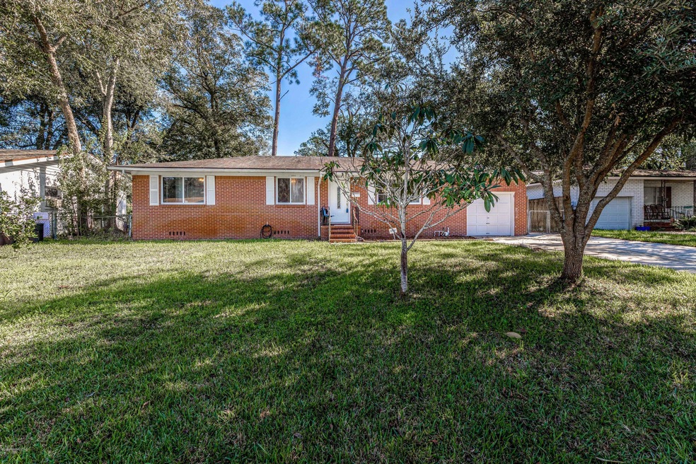 5019 Romilly Dr E, Jacksonville, FL 32210 - photo 1