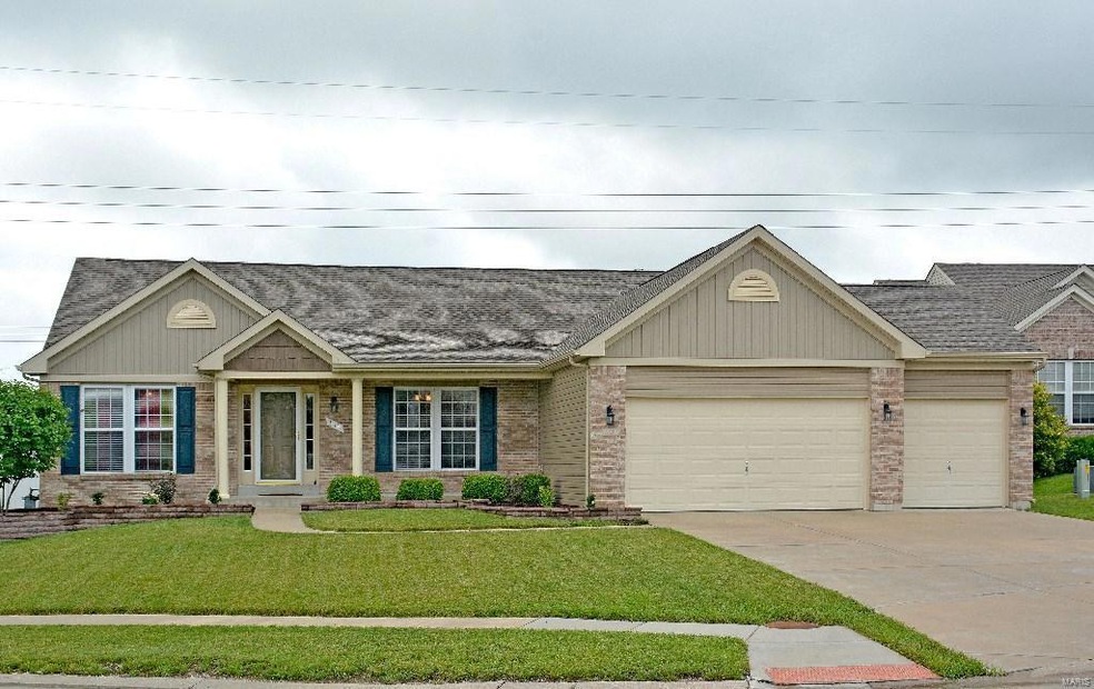 110 Glen Arbor Cir, Lake Saint Louis, MO 63367 - photo 1