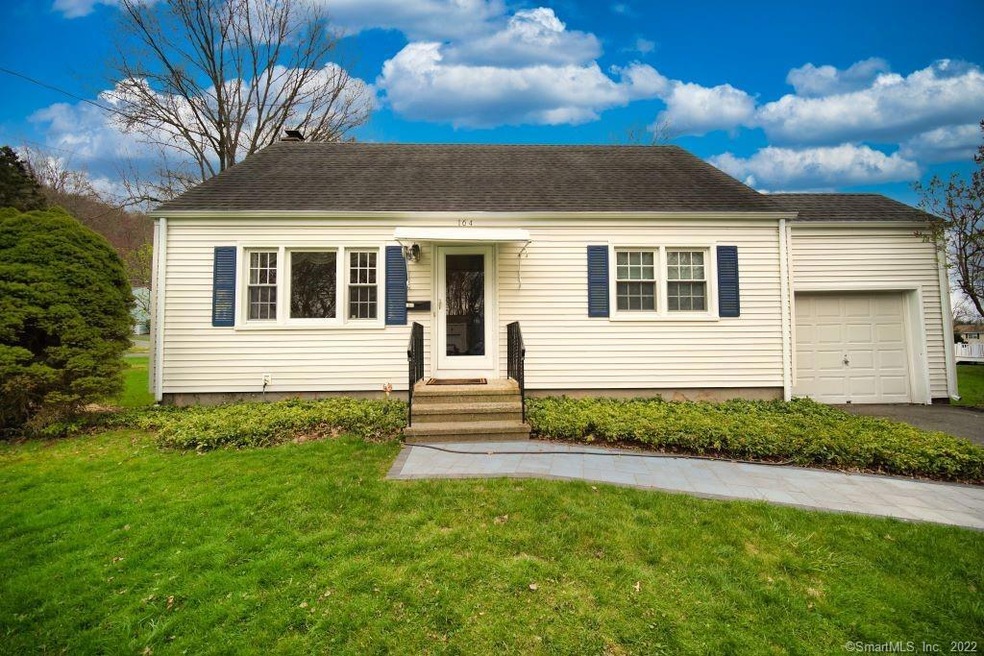 164 Knollwood Rd, Newington, CT 06111 - photo 1