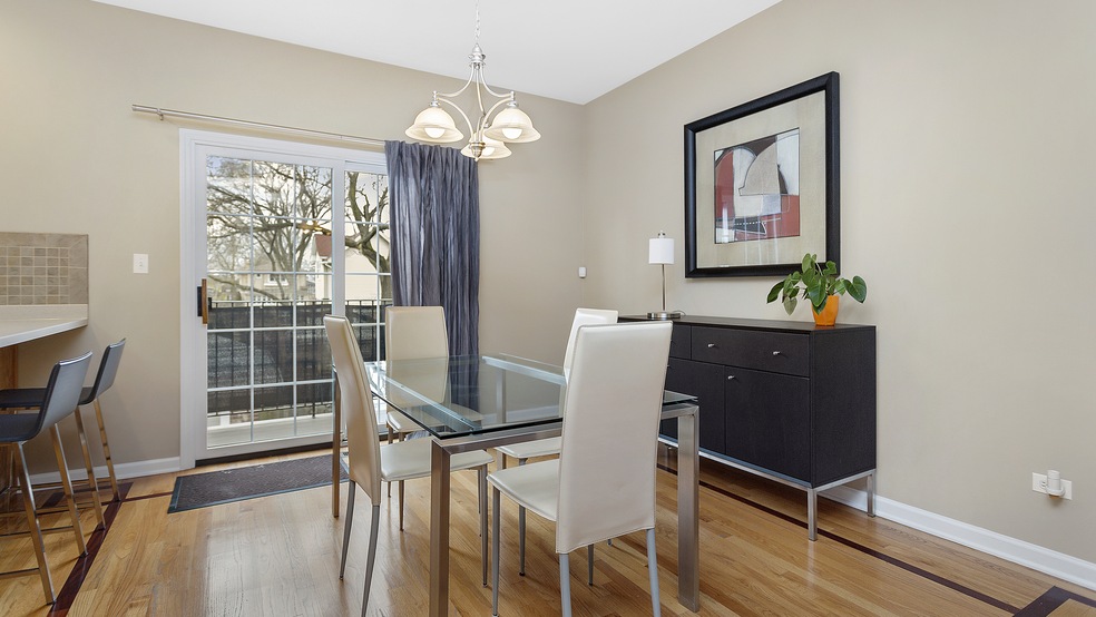 190 N Addison Ave, Elmhurst, IL 60126 - photo 1