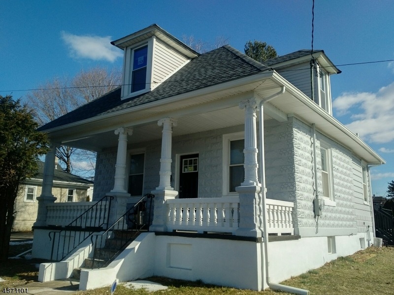 836 3rd Ave, Phillipsburg, NJ 08865 - photo 1