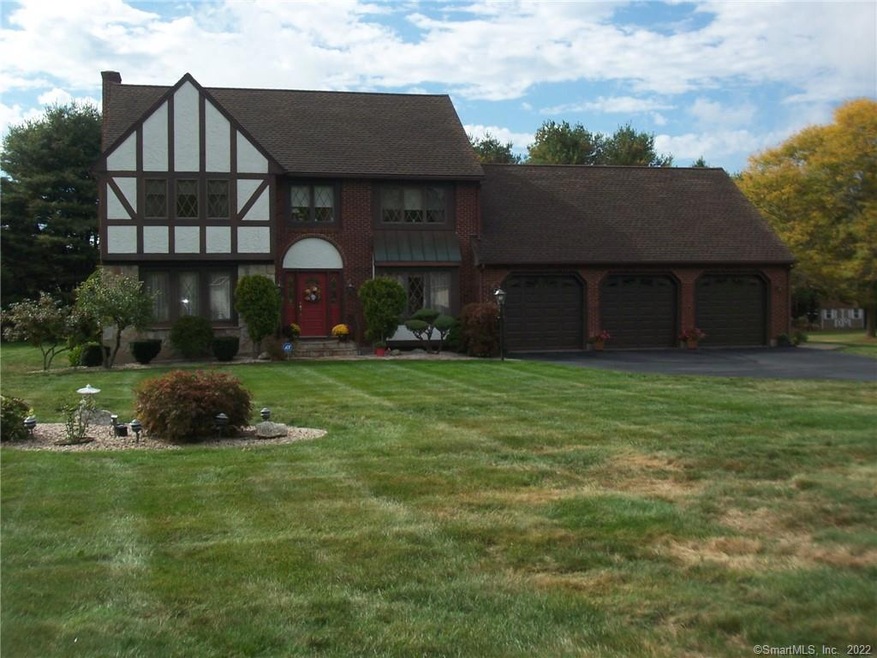 160 Hawthorne Mead Dr, Glastonbury, CT 06033 - photo 1