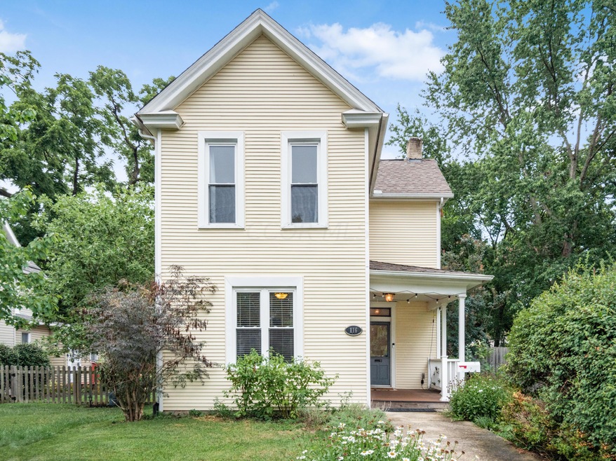 Welcome to 116 W. Como Ave.!