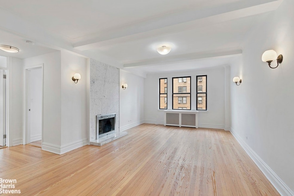 440 W 34th St unit 13C, New York, NY 10001 - photo 1