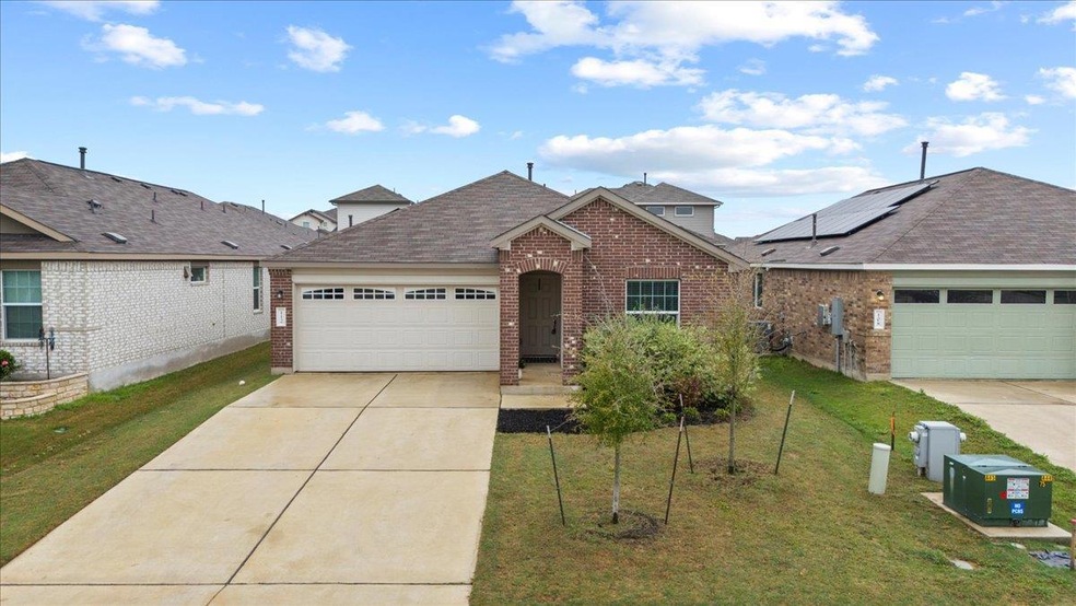 112 Vintage Dr, San Marcos, TX 78666 - photo 1