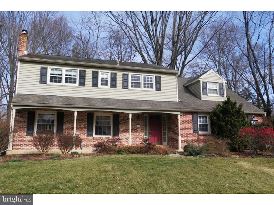 16 Berkshire Dr, Wallingford, PA 19086 - photo 1